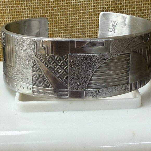 Silver Tone Cuff Bracelet Art Deco, Southwestern, Artisan, Hammered, Chunky - Picture 7 of 9